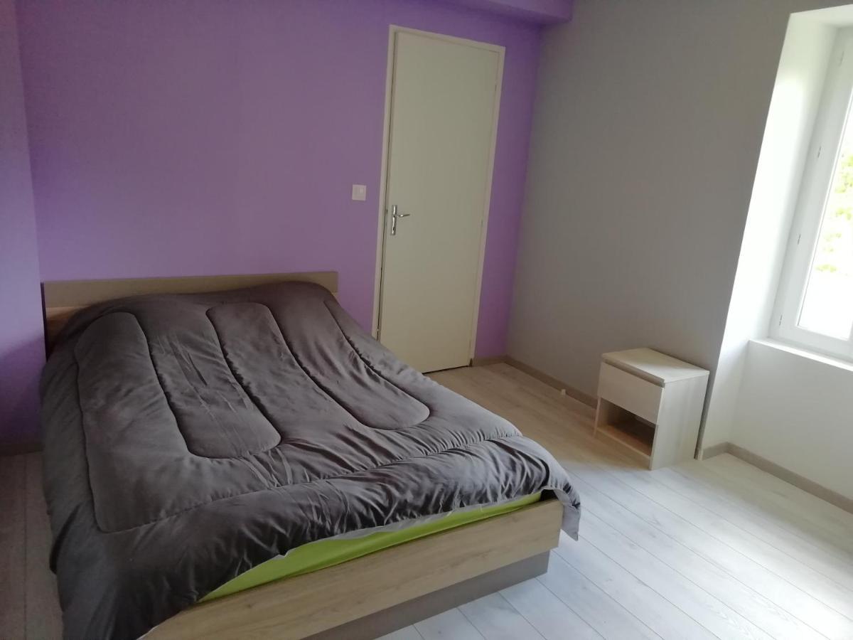 Maison A La Campagne Au Coeur Du Cantal Dept 15 Marmanhac 외부 사진